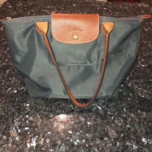 Long Champ le pliage medium nylon tote